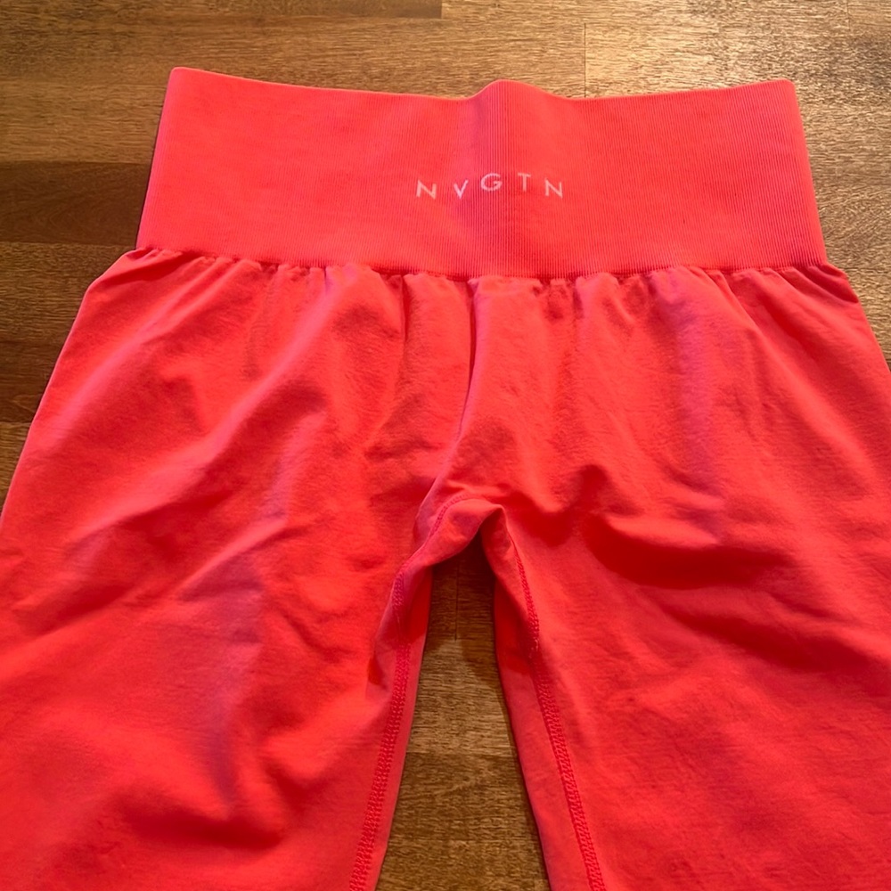 NVGTN PINK MED